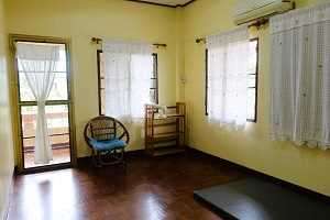 Room for female meditators at International Meditation Center, Chom Tong, Chiang Mai